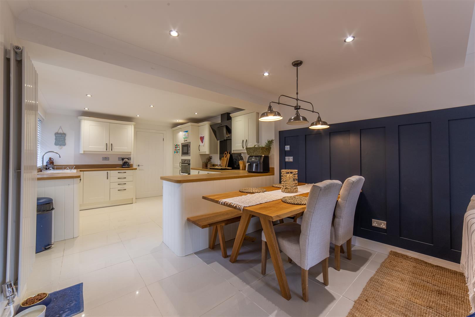 Brynwern, Pontypool One2One Estate Agents